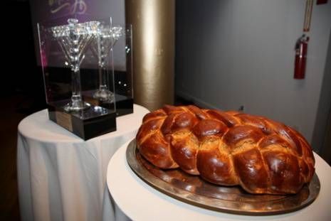 JewFadz Exquisite Crystal Menorah with engraving - Jewish Traditional Chanukah Menorah