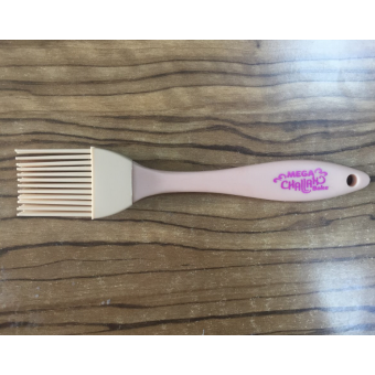 Beige Mega Challah Bake Silicone Brushes